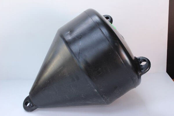 floats-and-fenders-2 floats-and-fenders-2