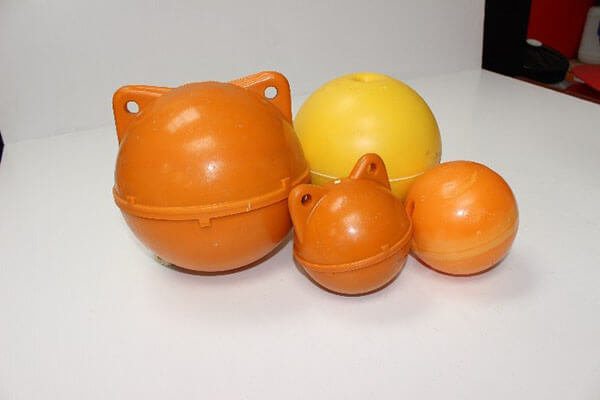 floats-and-fenders-6 floats-and-fenders-6