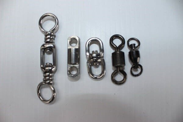 swivels-with-and-without-snaps-1 swivels-with-and-without-snaps-1
